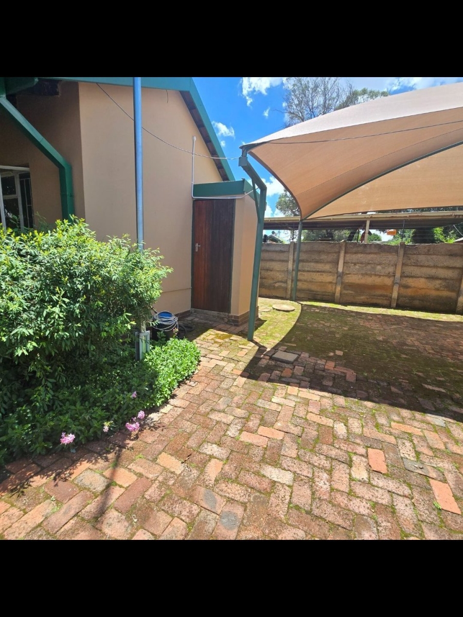13 Bedroom Property for Sale in Universitas Free State